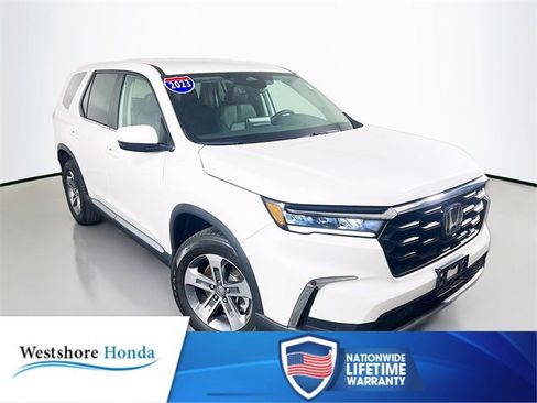 Certified 2023 Honda Pilot EX-L image 1