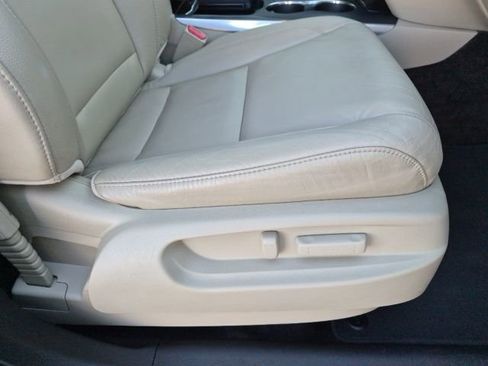 Used 2017 Acura MDX SH-AWD w/ Technology Package image 35