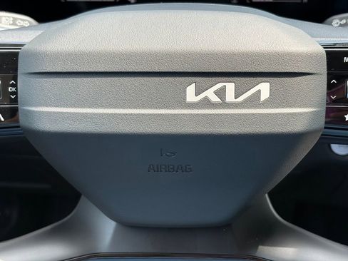New 2026 Kia Sorento S FWD image 23