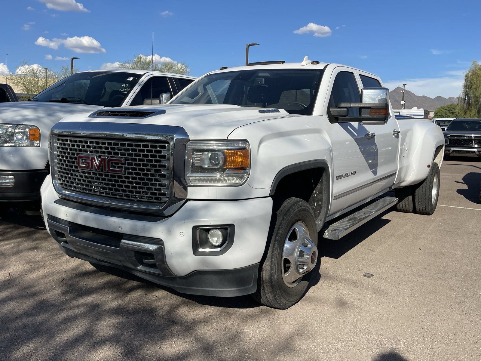 Used 2017 GMC Sierra 3500 Denali w/ Duramax Plus Package AWD/4WD image 2