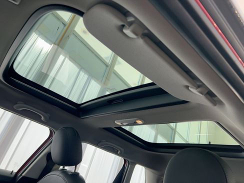 Used 2020 MINI Cooper 4-Door Hardtop image 16