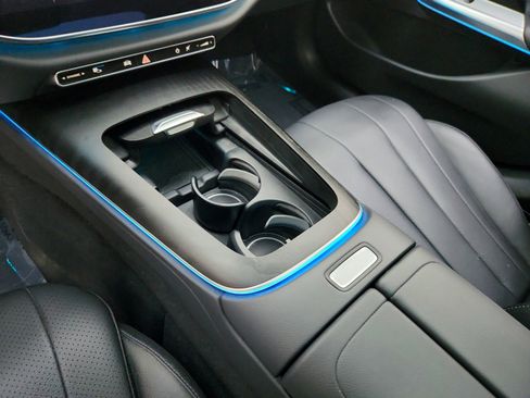 Certified 2025 Mercedes-Benz E 350 4MATIC Sedan image 22
