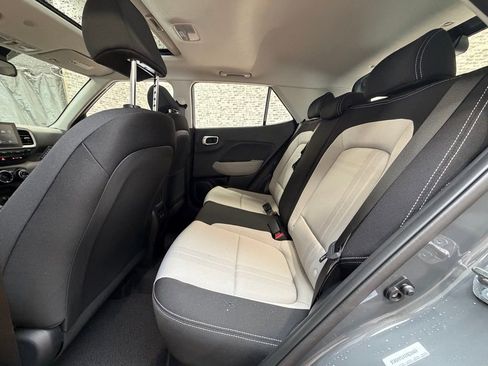 New 2026 Hyundai Venue SEL image 13