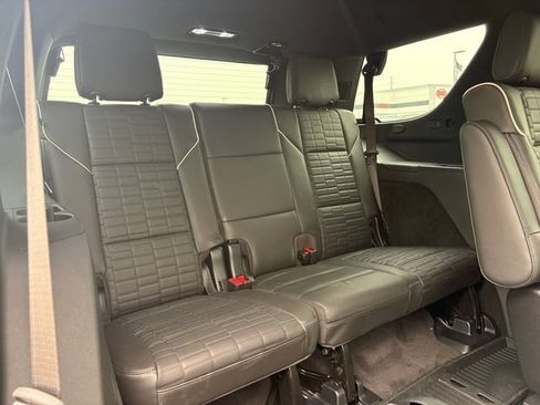 Used 2026 Cadillac Escalade Platinum Sport w/ LPO, ONYX Package AWD/4WD image 18