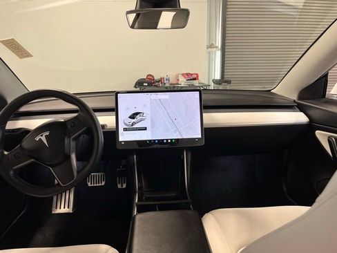 Used 2020 Tesla Model 3 Long Range image 20