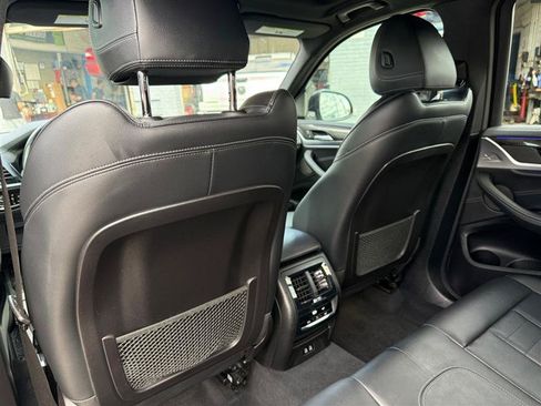 Used 2020 BMW X3 xDrive30i w/ M Sport Package 2 AWD/4WD image 40