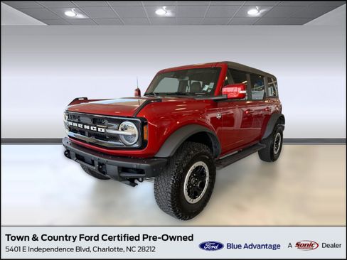 Used 2023 Ford Bronco Outer Banks w/ Sasquatch Package AWD/4WD image 1