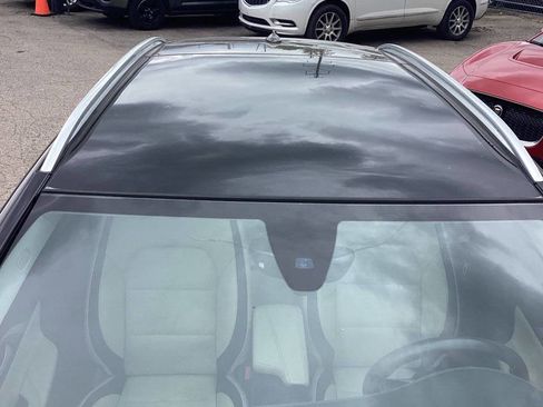 Used 2018 INFINITI QX30 AWD image 29