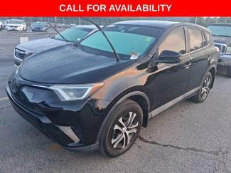 Used 2018 Toyota RAV4 LE w/ All Weather Liner Package AWD/4WD video 1