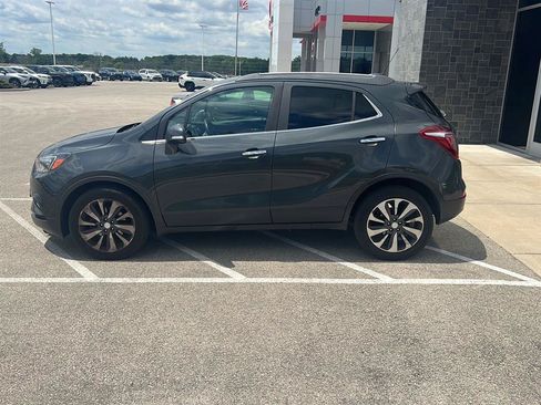 Used 2017 Buick Encore Essence FWD image 13