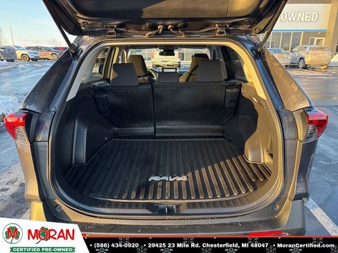 Used 2025 Toyota RAV4 LE image 27