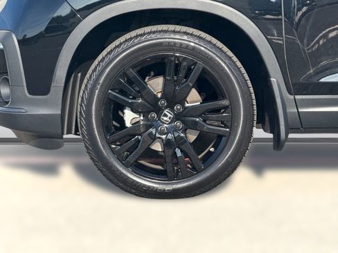 Certified 2022 Honda Pilot Special Edition image 11