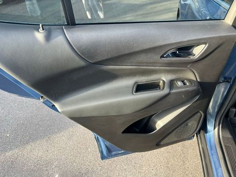 Used 2024 Chevrolet Equinox LT w/ LPO, Floor Liner Package image 17