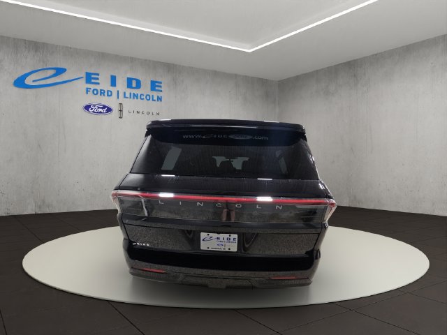 New 2027 Lincoln Navigator L Reserve w/ Jet Appearance Package AWD/4WD image 6