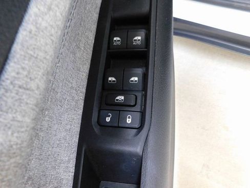 Used 2022 Jeep Compass Latitude w/ Convenience Group image 19