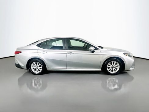 Certified 2025 Toyota Camry LE FWD image 4