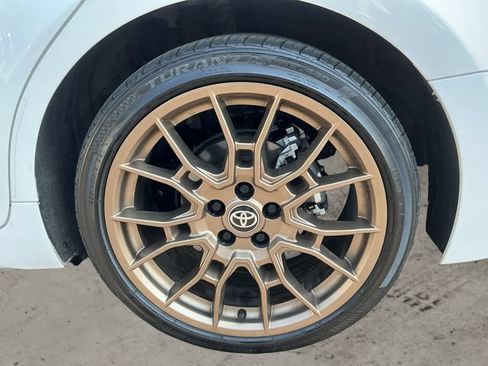 Certified 2024 Toyota Camry SE AWD/4WD image 9