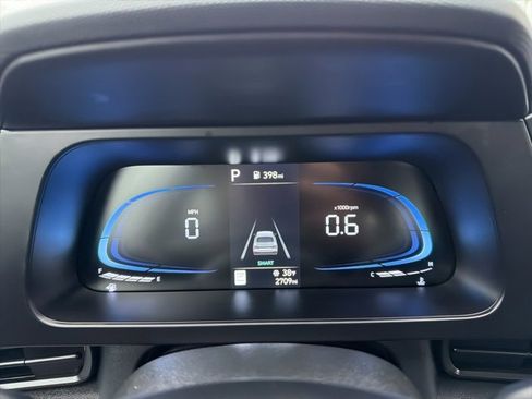 Used 2025 Hyundai Elantra Sport image 19