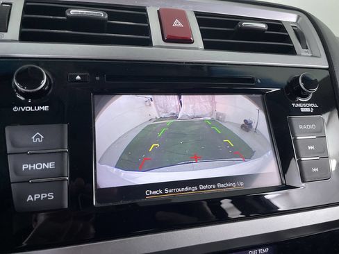 Used 2019 Subaru Outback 2.5i AWD/4WD image 15