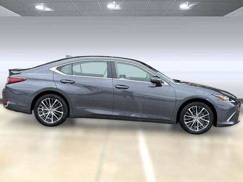 Used 2025 Lexus ES 300h w/ Premium Package FWD image 7