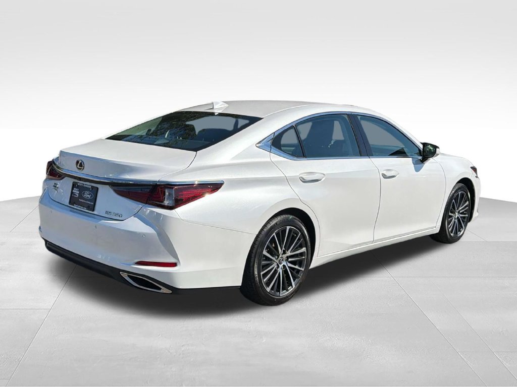Used 2023 Lexus ES 350 w/ Premium Package FWD image 3