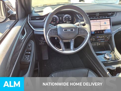 Used 2024 Jeep Grand Cherokee L Limited w/ Luxury Tech Group II image 5