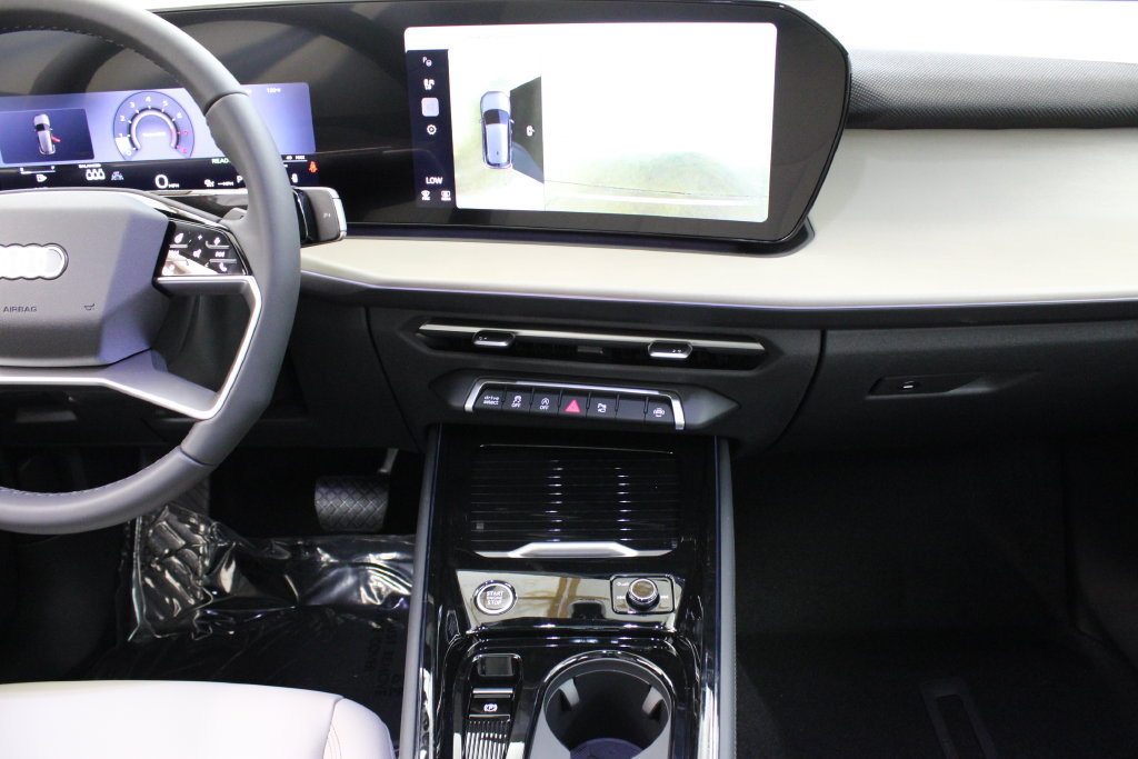 New 2026 Audi Q3 quattro 2.0T AWD/4WD image 23