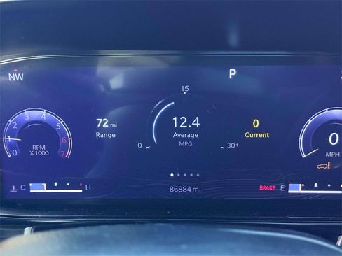 Used 2022 Jeep Wagoneer Series III w/ Flexible Seating Group image 16