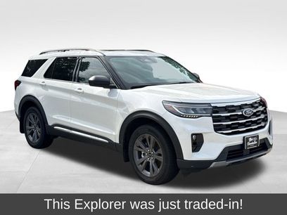 Certified 2025 Ford Explorer Active w/ Active Comfort Package