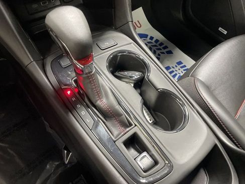 Used 2022 Chevrolet Equinox RS w/ RS Leather Package image 20