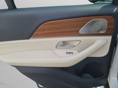 Used 2021 Mercedes-Benz GLE 350 4MATIC image 26