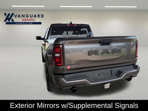 Used 2025 RAM 1500 Laramie w/ Night Edition image 27