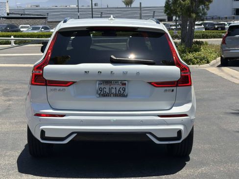 Certified 2023 Volvo XC60 B5 Plus AWD/4WD image 6
