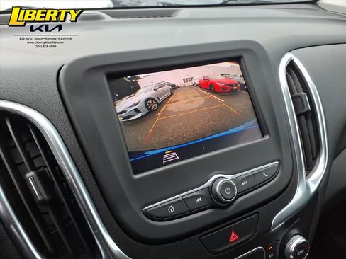 Used 2020 Chevrolet Equinox LT image 17