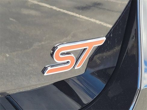 Certified 2025 Ford Explorer ST image 14