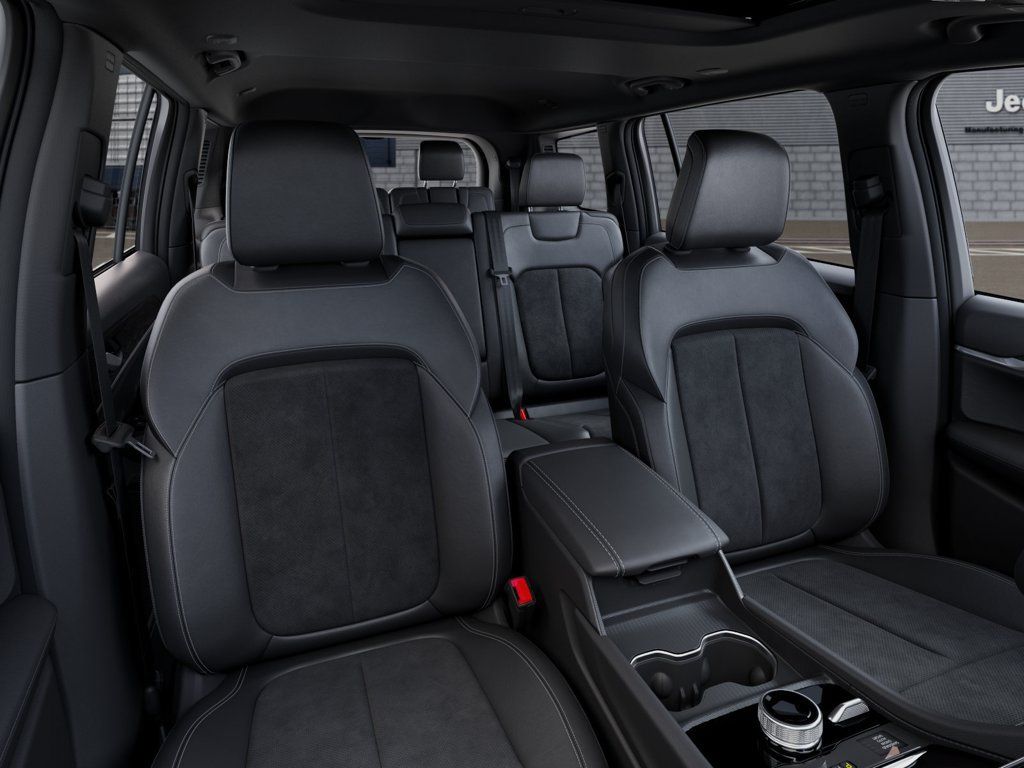 New 2026 Jeep Grand Cherokee L 4WD image 16
