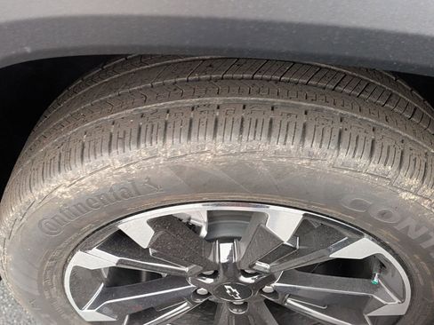 New 2026 Chevrolet Equinox RS image 12