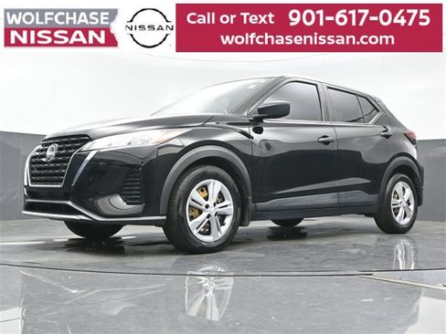 Used 2022 Nissan Kicks S image 21