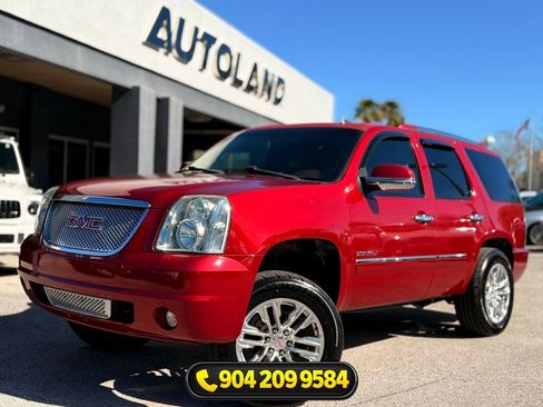 Used 2013 GMC Yukon Denali RWD image 1