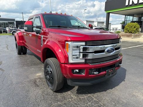 Used 2019 Ford F450 Limited AWD/4WD image 2