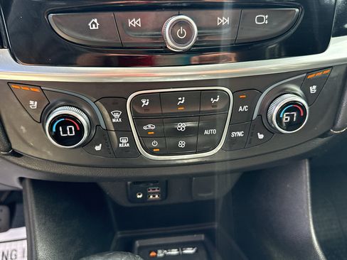 Used 2023 Chevrolet Traverse Premier w/ Redline Edition AWD/4WD image 27
