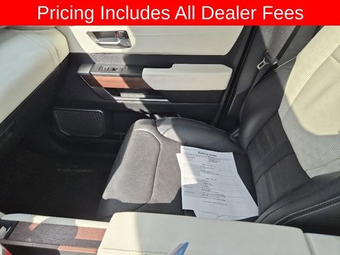 Used 2023 Toyota Sequoia Capstone AWD/4WD image 10