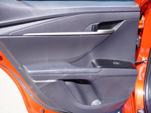 Used 2025 Toyota Camry LE image 12