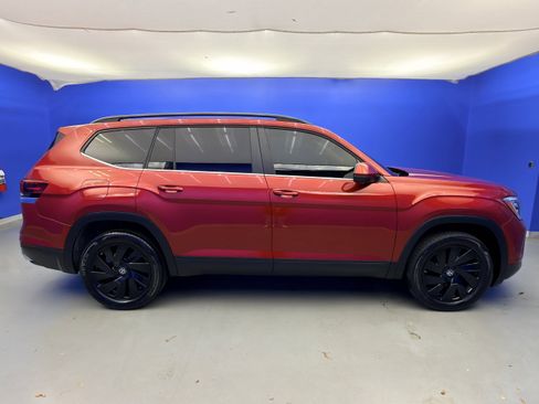 Used 2024 Volkswagen Atlas SE FWD image 8