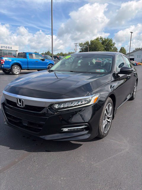 Used 2020 Honda Accord Touring image 1
