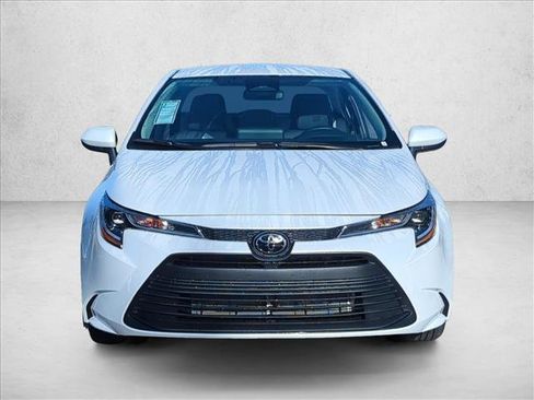 New 2026 Toyota Corolla LE image 2