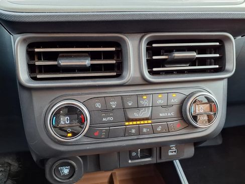 Certified 2022 Ford Maverick Lariat w/ Lariat Luxury Package AWD/4WD image 13