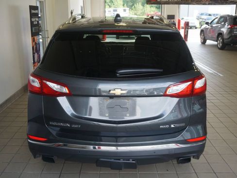 Used 2018 Chevrolet Equinox Premier AWD/4WD image 19
