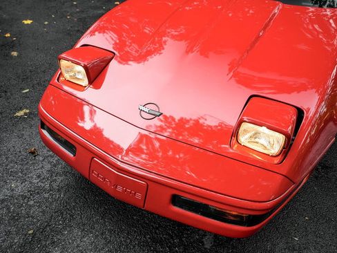 Used 1991 Chevrolet Corvette Coupe RWD image 66