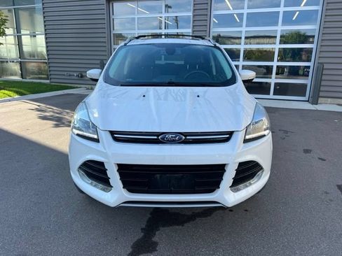 Used 2013 Ford Escape Titanium AWD/4WD image 2